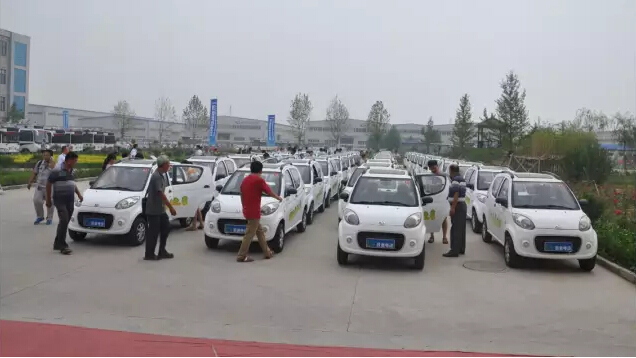 跃迪•孝德之星大型公益活动已顺利拉开帷幕—首批跃迪•孝德之星提车仪式圆满进行