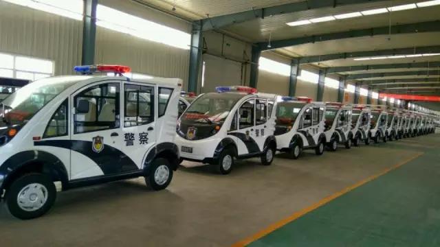 跃迪电动巡逻车、跃迪电动消防车、跃迪电动摩托车批量发往华北理工大学，全面启动治安防控工作新模式