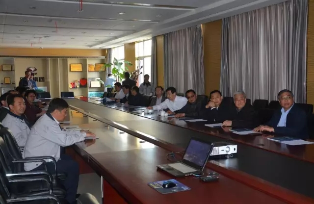 原河北省委常委、省纪委书记臧胜业一行到河北跃迪集团参观考察