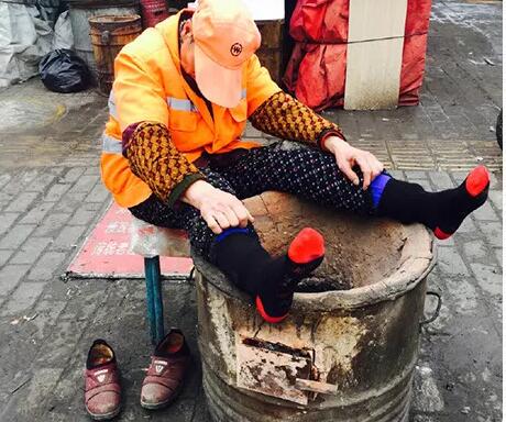 今天，跃迪向平凡而伟大的他们——环卫工人致敬！