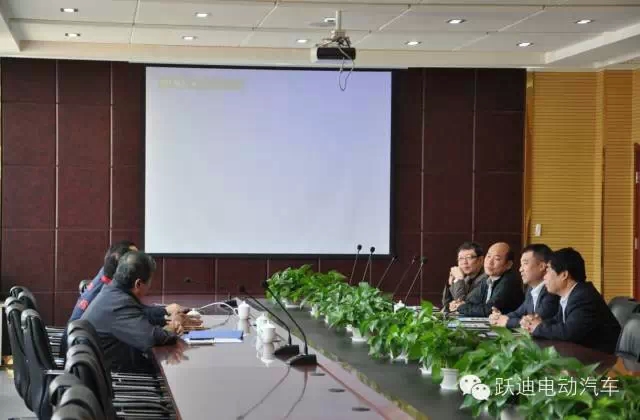 你购跃迪电动汽车，我送中华联合保险，跃迪集团与中华联合财产保险公司实现强强联手