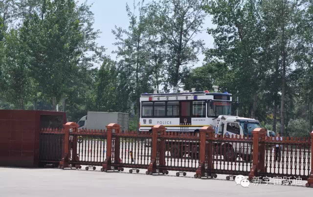 便民一站式服务—跃迪移动警务室全力助力保定