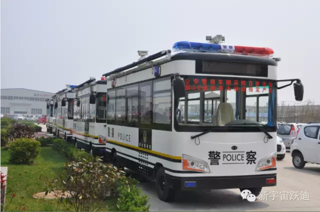 跃迪移动警务室发车深州—执勤路上由“我”陪着你