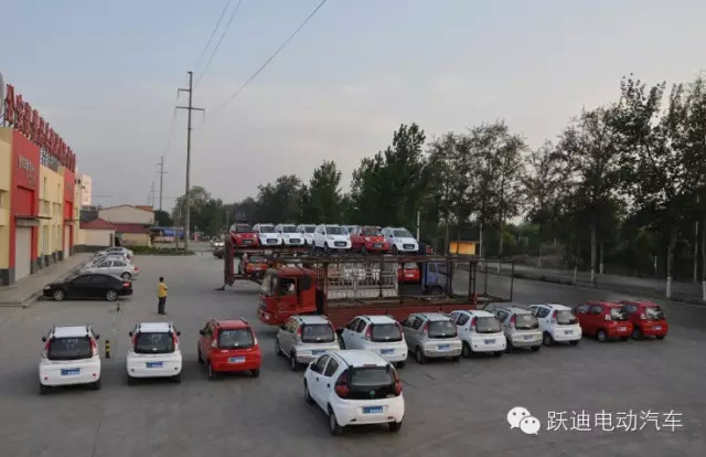 跃迪电动汽车T70发车山东