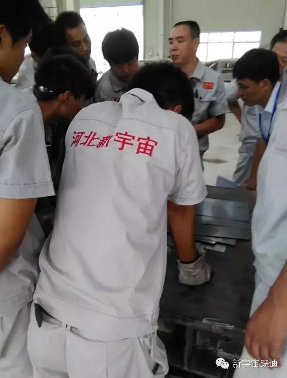 跃迪集团2015年度生产一线员工“技术标兵”评比大赛正式拉开帷幕