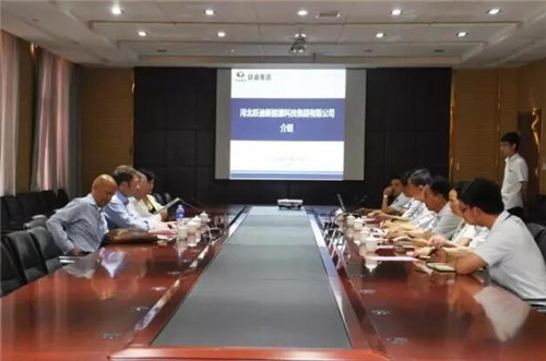 美国北极星工业有限公司国际业务总裁Mike Dougherty一行领导到河北跃迪新能源科技集团参观考察