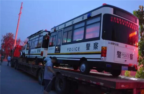 跃迪移动警务室、电动巡逻车发车陕西、北京—利警又便民