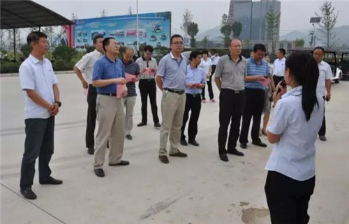 陕西省商务厅副厅长唐宇刚一行莅临跃迪集团旗下陕西跃迪新能源汽车有限公司调研