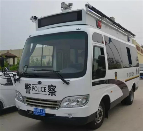 跃迪燃油移动警务室发车宁波市公安局机场分局——加大巡逻执勤力度，守护机场空防安全