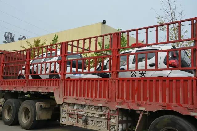 电动巡逻车图片