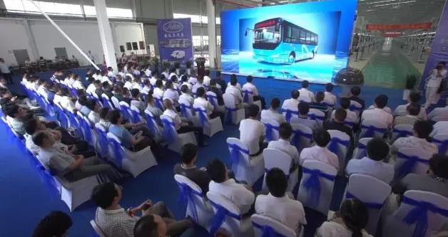 惊艳绽放，创领未来——跃迪集团旗下安达尔新能源汽车下线仪式圆满落幕