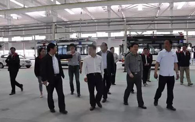 商洛市副市长武文罡一行到陕西跃迪新能源汽车有限公司调研