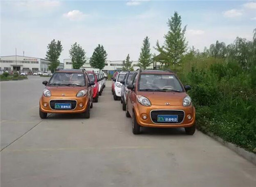 跃迪电动汽车批量发车山西——质量赢信誉，信誉得青睐