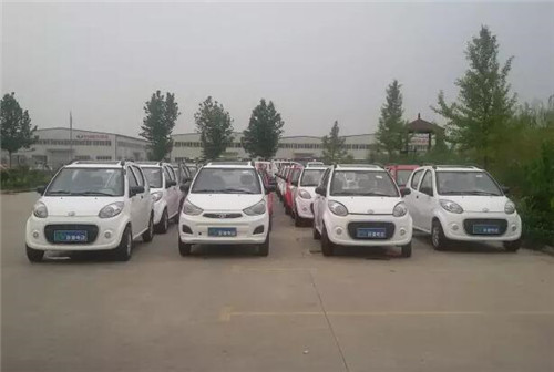 跃迪电动汽车批量发车山东——激情盛夏，释放你的能量