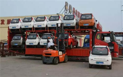 跃迪电动汽车批量发车河北——跃迪·向着未来，努力奋进