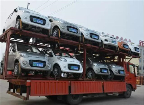 跃迪电动汽车批量发车河南——跃迪·卓越品质、优质服务带来源源不断的日发车量