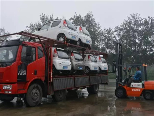 跃迪电动汽车批量发车安徽——跃迪·做有担当的负责企业