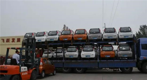 跃迪电动汽车批量发车四川——跃迪·品质如一，初心恒在