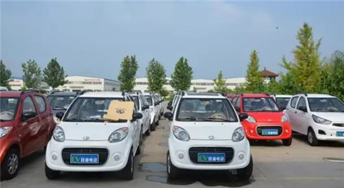 跃迪电动汽车批量发车湖南、黑龙江——跃迪·开辟货物运输新模式