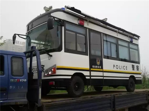 跃迪移动警务室发车北京—助力辖区治安秩序