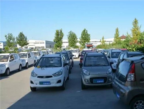 跃迪电动汽车大批量发车全国各地——跃迪·日销售量再攀高峰