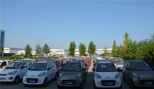 跃迪电动汽车大批量发车河南、湖北、山东、黑龙江多地——跃迪·销量再次攀升