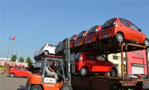 跃迪电动汽车批量发车广西北流市、河池市 ——跃迪·越贴近，越安心