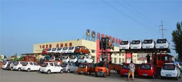 跃迪电动汽车批量发车江西吉安市、四川成都市、贵州贵阳市——跃迪·顺应时代趋势 ，满足群众需求