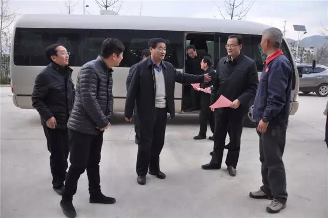 渭南市人大常委会党组书记、副主任郭勇格到跃迪集团旗下陕西跃迪公司调研