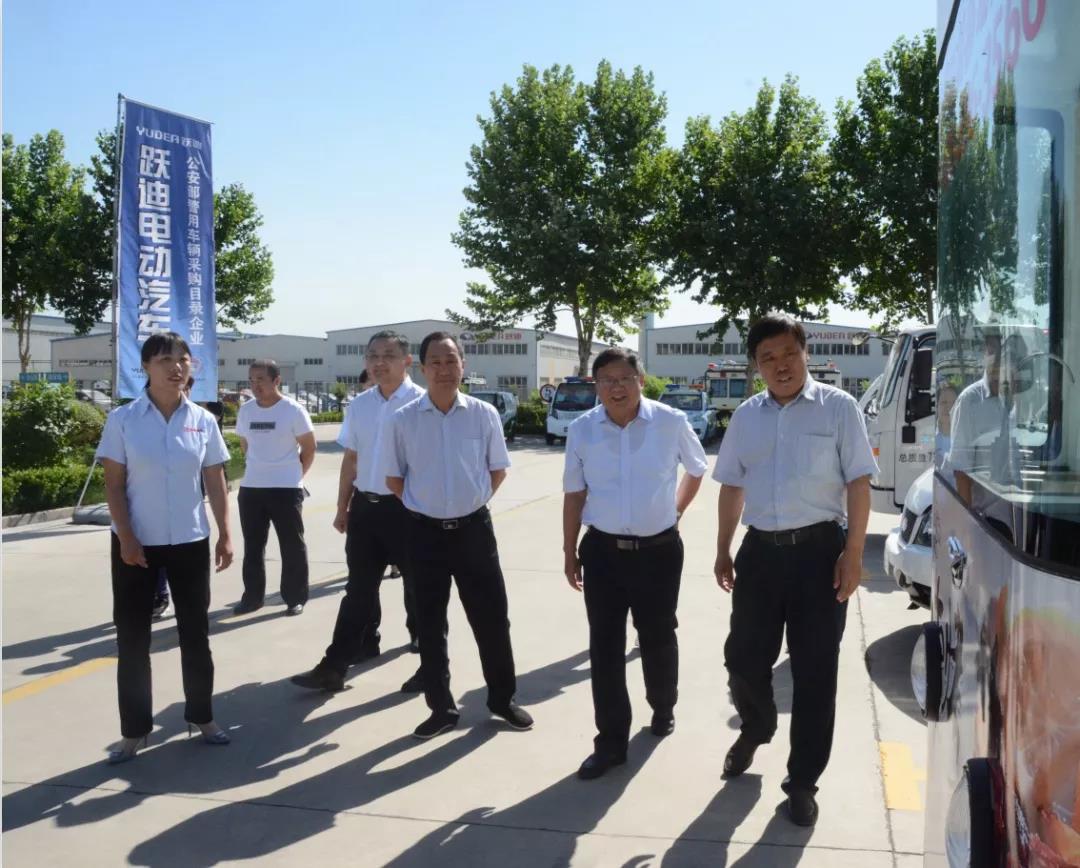 石家庄政协副主席张运凯一行莅临跃迪集团参观考察