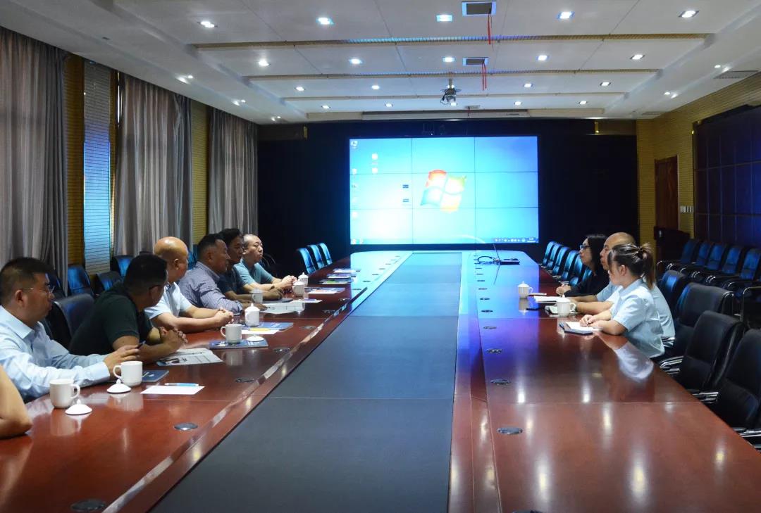 蒙古国驻尼泊尔大使馆大使次登·晋美莅临跃迪集团实地参观考察