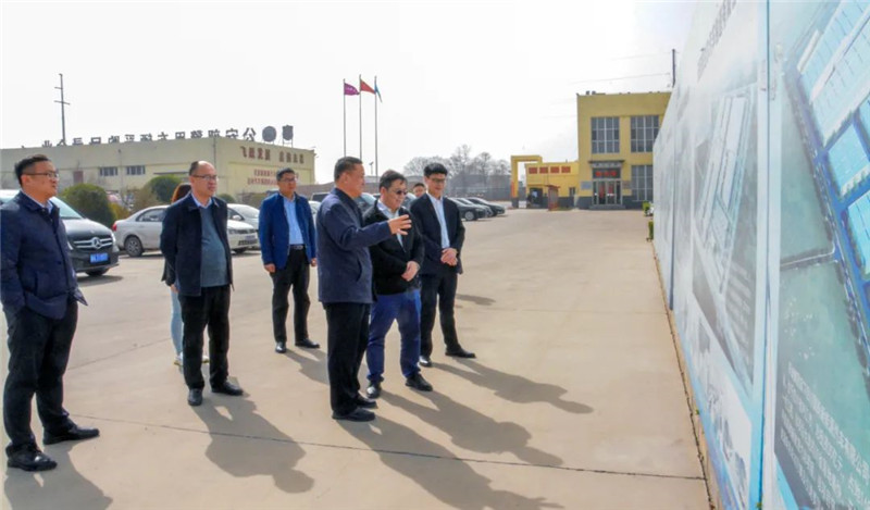 三一集团副总裁周万春一行莅临跃迪集团考察调研
